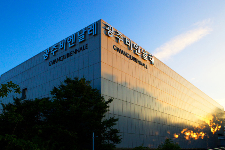 광주 비엔날레
