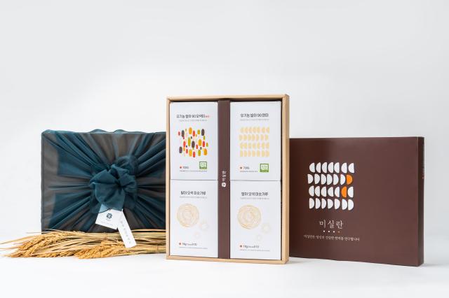 미실란 선물세트 B호(발아현미 700g+발아오색미 700g+발아오색미숫가루 20포)