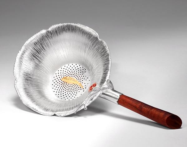 명장 신경식 은제 차거름망