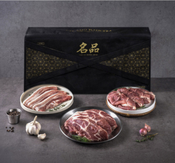 돼지고기 세트 1.7kg(삼겹살 0.5kg+목살 0.5kg+뒷다리살 불고기용 0.7kg)