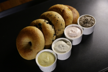 천연발효쌀빵세트 1.5kg(베이글150g*5개+치아바타300g*2개+스틱브레드60g*3개)
